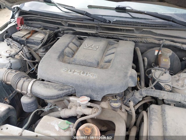 2006 Suzuki Grand Vitara Luxury მანქანა იყიდება აუქციონზე, vin: JS3TD947364100593, აუქციონის ნომერი: 30078997