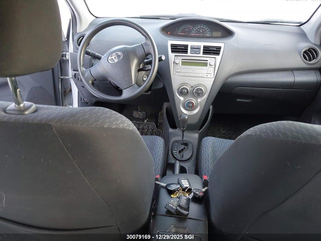 2009 Toyota Yaris მანქანა იყიდება აუქციონზე, vin: JTDBT903391339941, აუქციონის ნომერი: 30079169