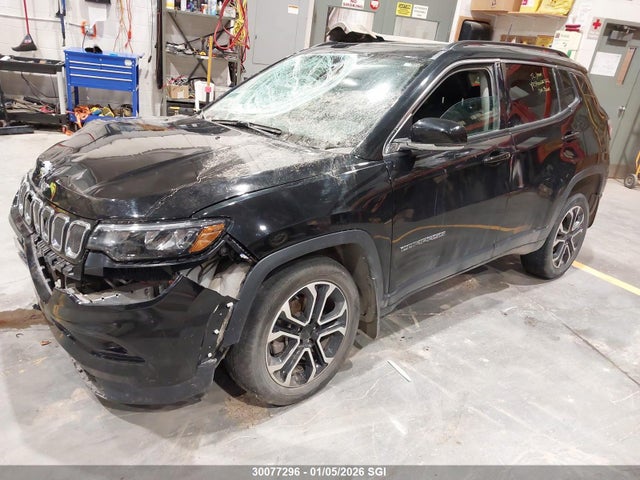 3C4NJDCBXNT130496 Jeep Compass Limited