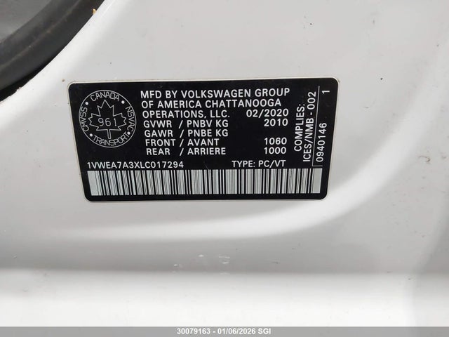 1VWEA7A3XLC017294 Volkswagen Passat Execline W/ R-line