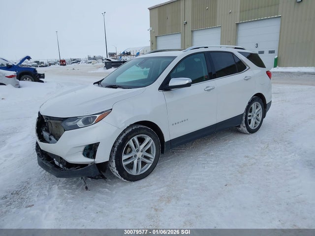 2GNAXVEV2J6107066 Chevrolet Equinox Premier