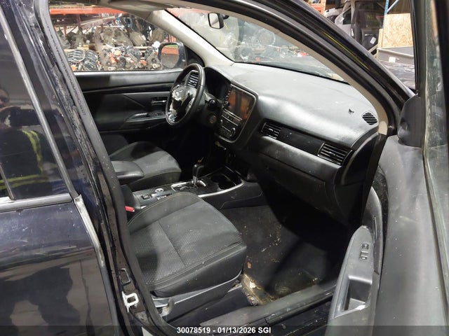 Mitsubishi Outlander Es 2019 JA4AZ2A30KZ608639 Image 5