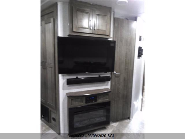 Продажа на аукционе авто 2022 Forest River Inc. Signature Rockwood, vin: 4X4TRLN27N1898087, номер лота: 30080602