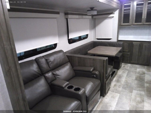 Продажа на аукционе авто 2022 Forest River Inc. Signature Rockwood, vin: 4X4TRLN27N1898087, номер лота: 30080602