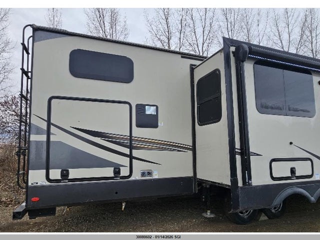 Продажа на аукционе авто 2022 Forest River Inc. Signature Rockwood, vin: 4X4TRLN27N1898087, номер лота: 30080602