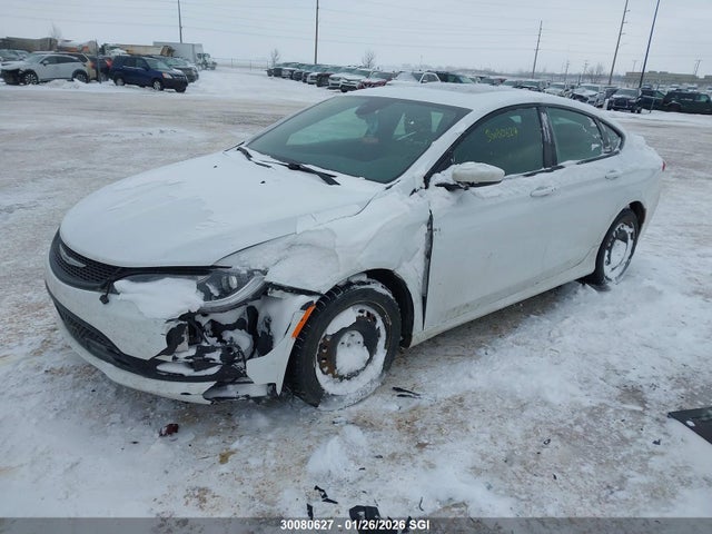 1C3CCCBG5FN694006 Chrysler 200 S