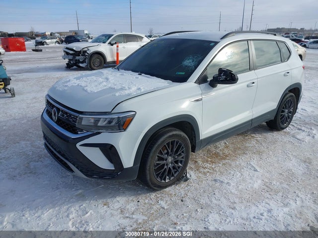 3VVAX7B24NM031913 Volkswagen TAOS S