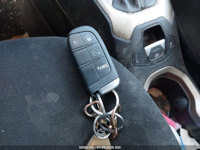 Jeep Renegade Latitude 2015 ZACCJBBT3FPB39071 Image 11