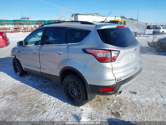 1FMCU9G90HUE80003 Ford ESCAPE SE