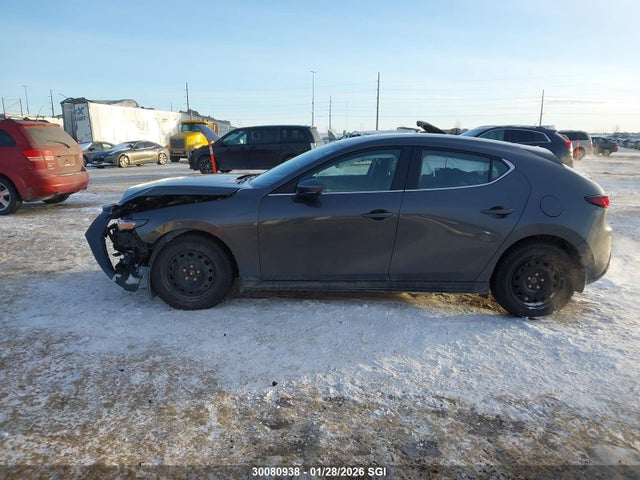JM1BPBLL1N1515368 Mazda 3 Preferred