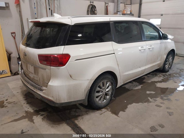 KNDMB5C12L6579586 KIA Sedona Lx/ex