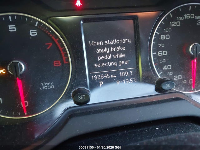 30081150 :رقم المزاد ، WA1CFCFP7DA016272 vin ، 2013 Audi Q5 Premium مزاد بيع