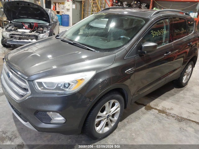1FMCU9GD2HUD31290 Ford ESCAPE SE
