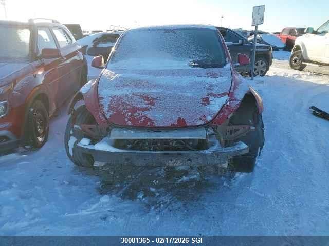 7SAYGDEF7PF683722 Tesla Model Y