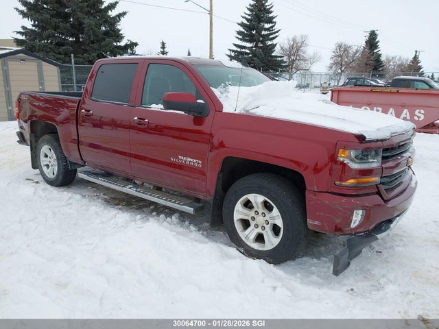 30064700 :رقم المزاد ، 3GCUKREC6HG260655 vin ، 2017 Chevrolet Silverado K1500 Lt مزاد بيع