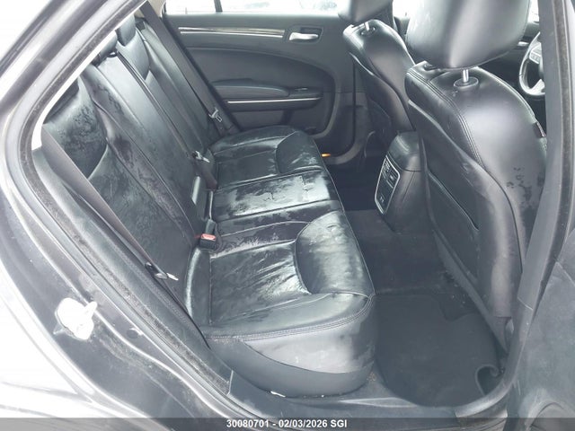 2C3CCAAG9KH640457 Chrysler 300 Touring