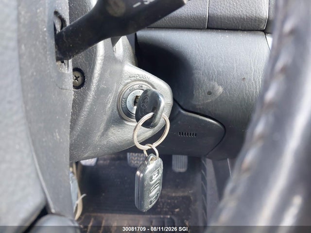 Продажа на аукционе авто 2005 Toyota Camry Le/xle/se, vin: JTDBE32K153019737, номер лота: 30081709