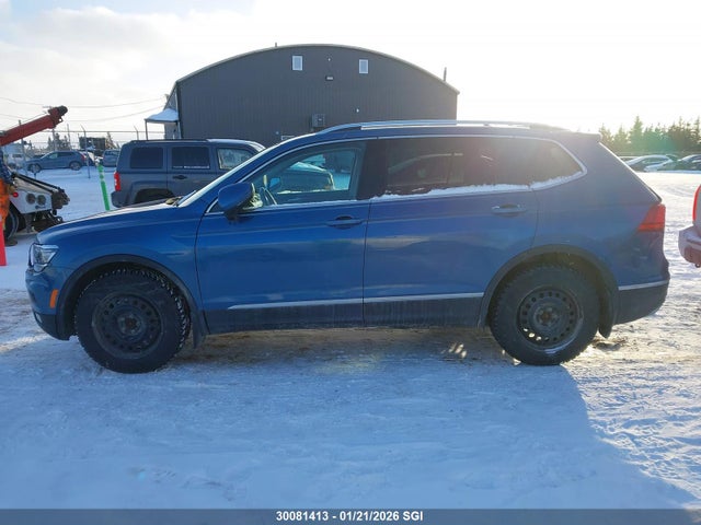 3VV4B7AX1JM125136 Volkswagen Tiguan Sel Premium