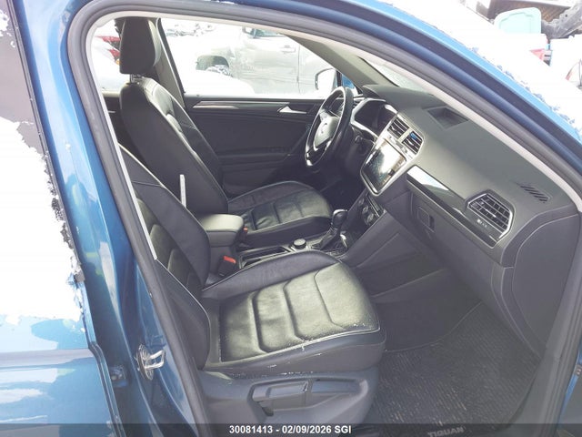3VV4B7AX1JM125136 Volkswagen Tiguan Sel Premium