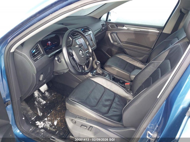 3VV4B7AX1JM125136 Volkswagen Tiguan Sel Premium
