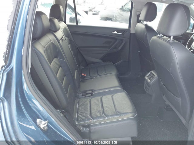 3VV4B7AX1JM125136 Volkswagen Tiguan Sel Premium
