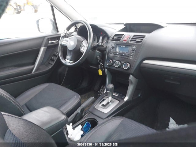 JF2SJHDC2FH568061 Subaru Forester 2.0xt Premium