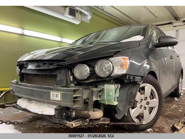 1G1JC5SB2G4116366 Chevrolet SONIC LT