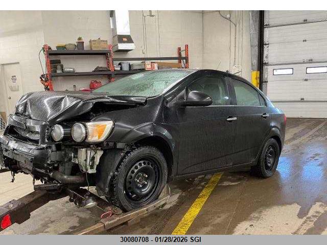 1G1JE5SB4E4162742 Chevrolet SONIC LTZ