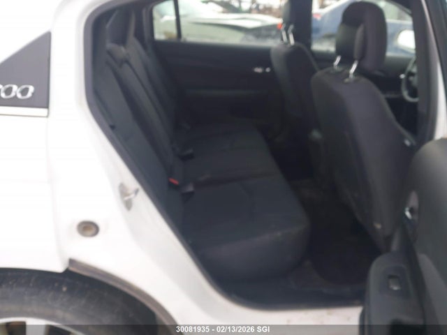Chrysler 200 LX 2014 1C3CCBAG7EN204188 Image 8