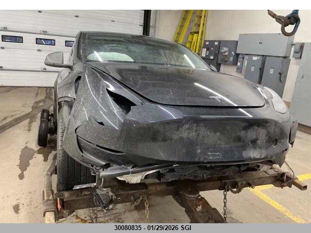 7SAYGDEE3RF046238 Tesla Model Y