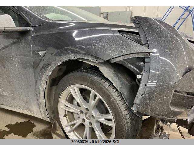 7SAYGDEE3RF046238 Tesla Model Y