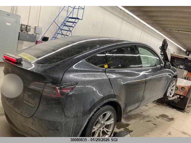 7SAYGDEE3RF046238 Tesla Model Y