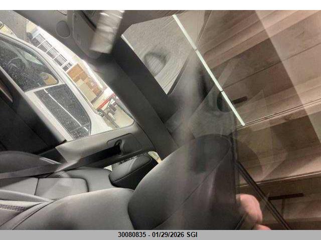 7SAYGDEE3RF046238 Tesla Model Y