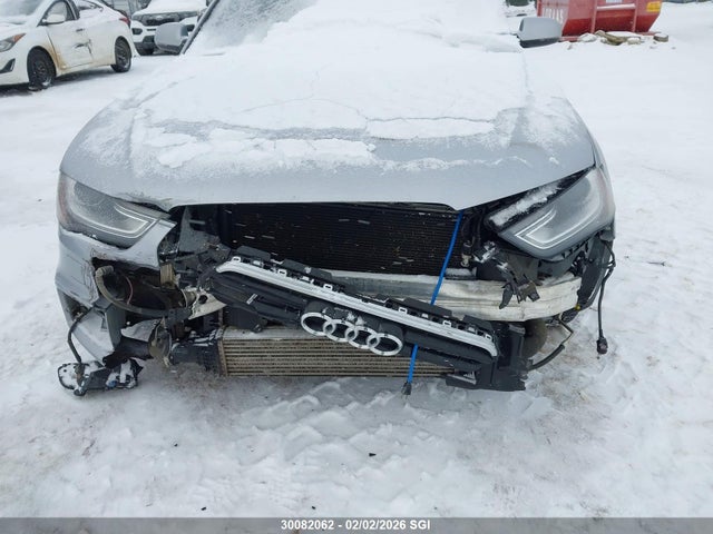 WAUBFCFL7FN026324 Audi A4 PREMIUM