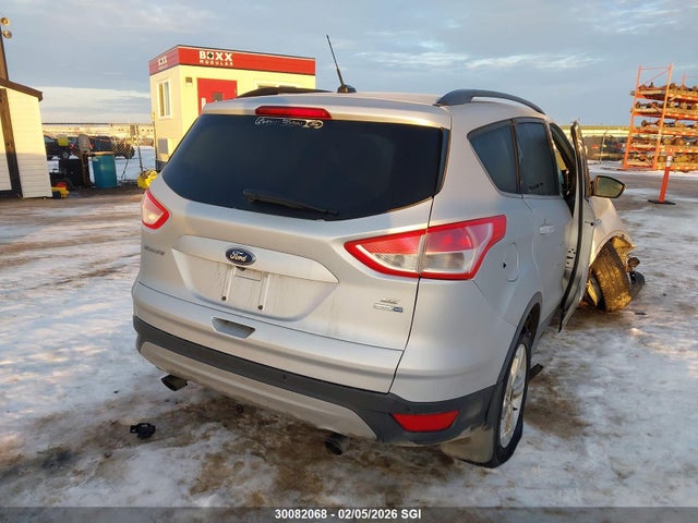 1FMCU9GX7EUA32853 Ford ESCAPE SE