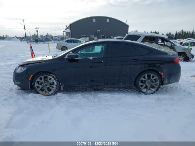 1C3CCCDG9GN193974 Chrysler 200 S