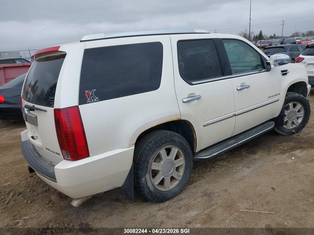 30082244 :رقم المزاد ، 1GYFK63848R199516 vin ، 2008 Cadillac Escalade Luxury مزاد بيع