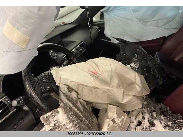 JTHC81D26K5038716 Lexus IS 300