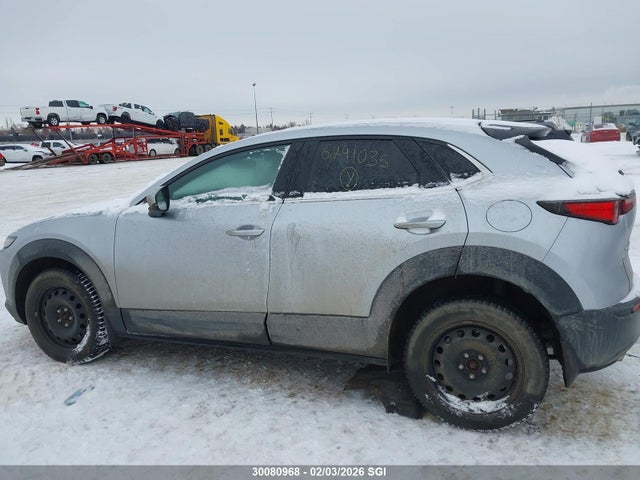 3MVDMBDL8MM208649 Mazda Cx-30 Premium