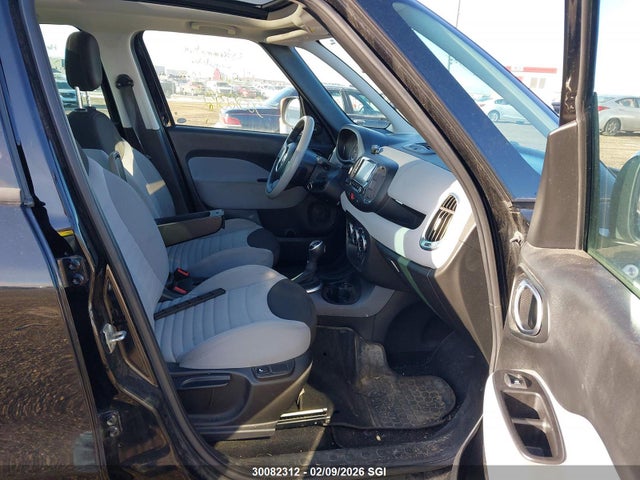 ZFBCFABH6EZ015211 Fiat 500l Easy