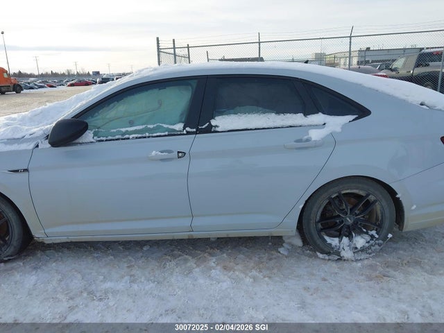 3VWE57BU7KM084279 Volkswagen JETTA SEL