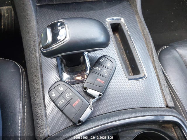 2C3CCABG6EH264545 Chrysler 300 S