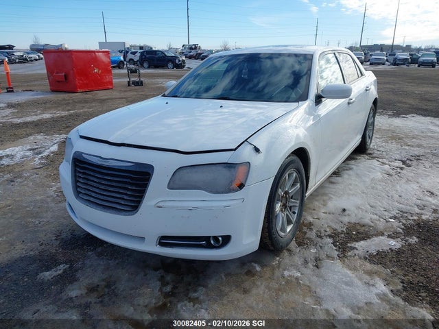 2C3CCABG6EH264545 Chrysler 300 S