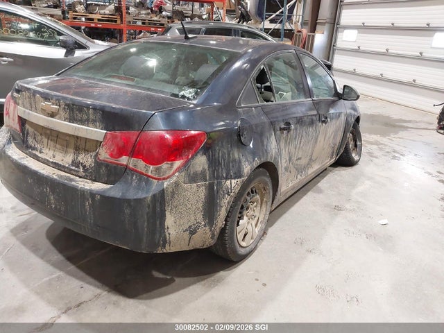 1G1PL5SH0E7132544 Chevrolet CRUZE LS