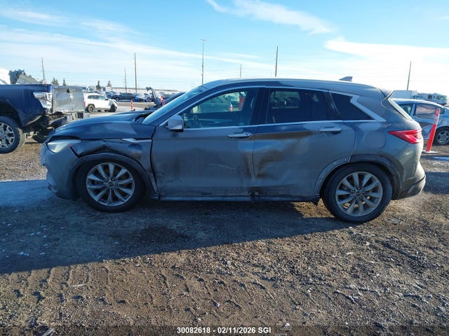 3PCAJ5M32KF143068 Infiniti Qx50 Essential/pure