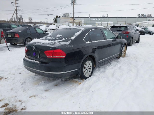 1VWAV7A39FC064632 Volkswagen PASSAT S