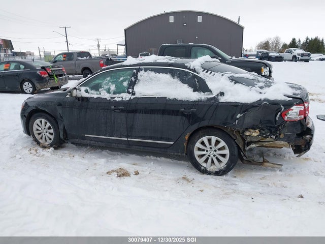 1VWAV7A39FC064632 Volkswagen PASSAT S