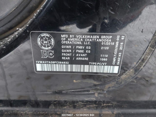 1VWAV7A39FC064632 Volkswagen PASSAT S
