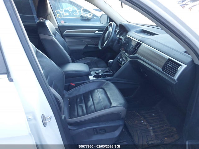 1V2BR2CA0MC548582 Volkswagen ATLAS SEL