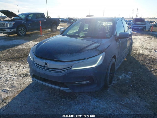 1HGCR3F9XHA800967 Honda Accord Touring